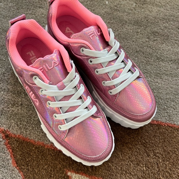 FILA Sneakers - Picture 3 of 8